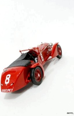 Alfa Romeo 8C 2300 #8, победитель гонки в Ле-Мане в 1932 г, Экипаж Раймон Зоммер и Луиджи Кинетти — Spark,  1:18