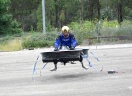 Австралиец изобрел летающий мотоцикл