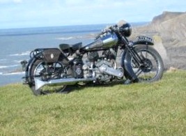 Brough Superior выступит в Moto с карбоновым мотоциклом