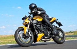 Ducati Streetfighter 848:«люксовый» средний класс