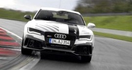 Как я пытался обогнать робота-гонщика на Audi RS7