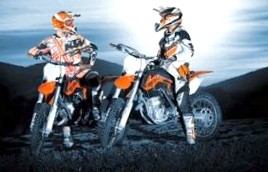 KTM запускает в продажу линейку кроссовых мотоциклов 2016 года