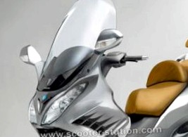 Макияж для кронпринца: каким будет наследник Piaggio X9?