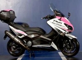 Максискутер Yamaha TMAX 530 получил статус «официального мото» Giro d’Italia 2012 и готовится к рекорду Гиннеса