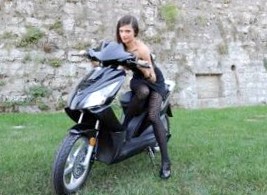 Первым электроскутером от Motorini Zanini стала модель Penelope