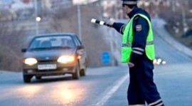 Полицейским запретят снимать номера за тонировку