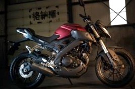 Yamaha MT-125: младшенький выходит в свет