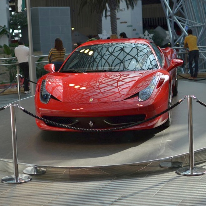 Ferrari испытала защитный «нимб»...