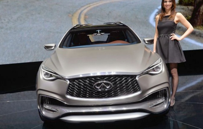 Японцы до конца 2015 года начнут выпуск infiniti q30