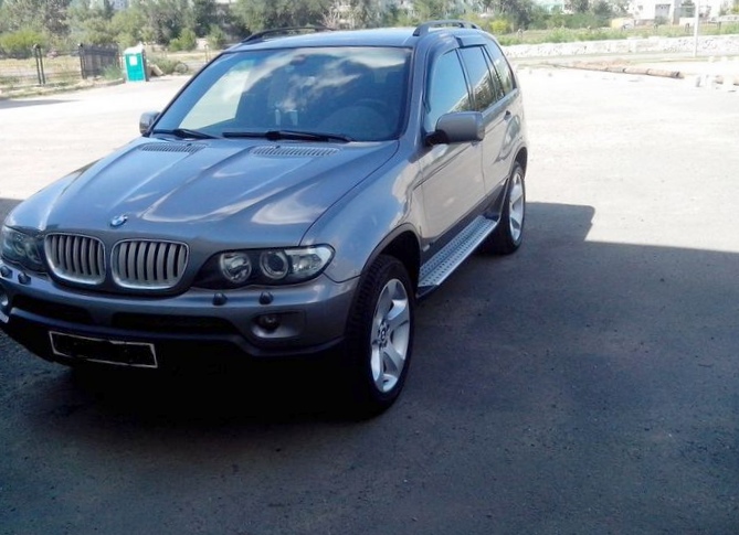 Отзыв о bmw x5, двигатель 3 л, автомат, 2004 год