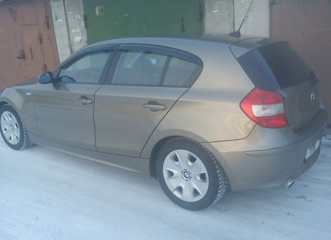 Отзыв об автомобиле bmw 120 i, 2005 год.