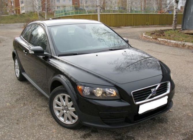 Отзыв об автомобиле volvo с30 2010 года выпуска