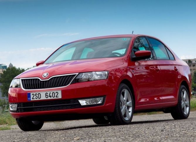 Skoda rapid 2012 года