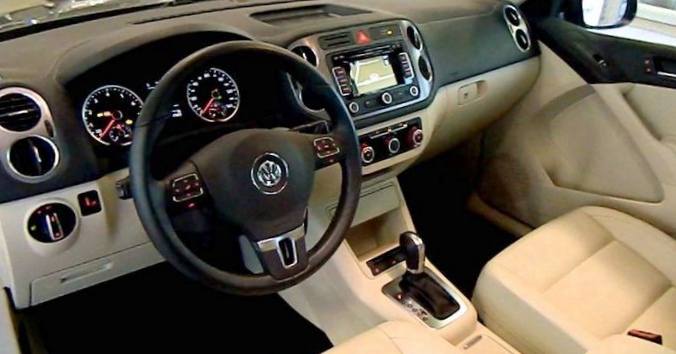 Volkswagen tiguan 2011